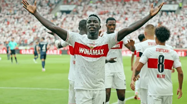 soi-keo-basel-vs-stuttgart-2-min_11zon